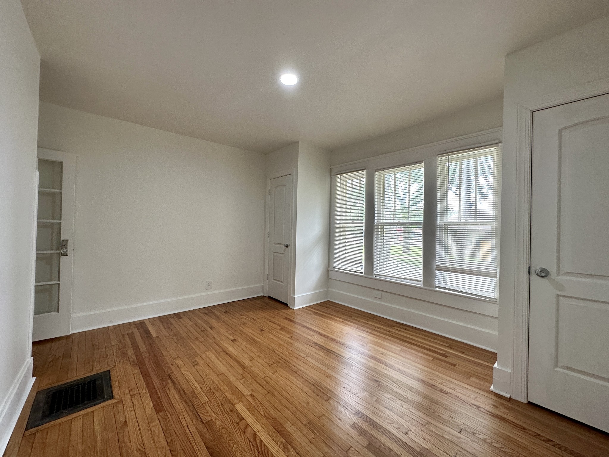 4208 Murphy Road Nashville TN 37209