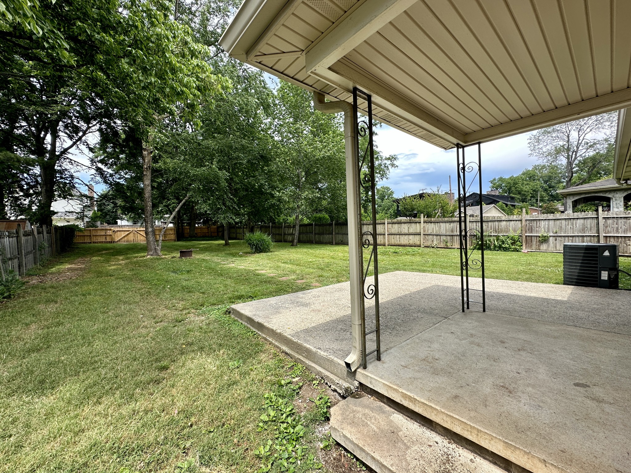 4208 Murphy Road Nashville TN 37209