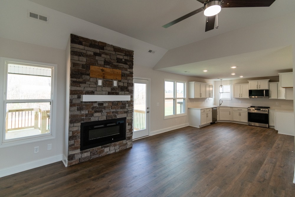 1549 Hidden Creek Trail Clarksville TN 37043