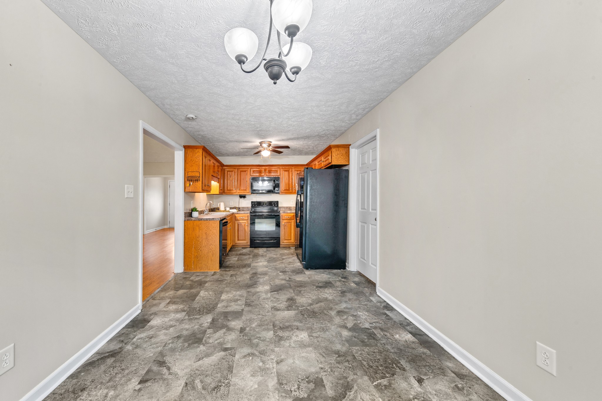 992 Sumerset Circle Lewisburg TN 37091