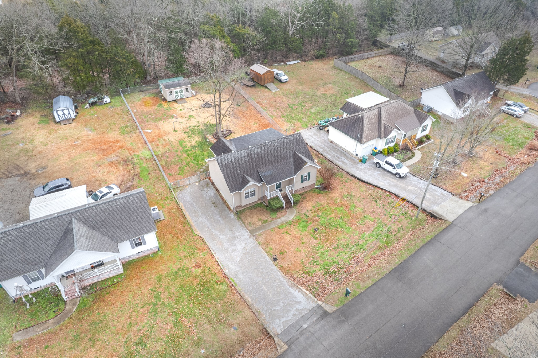 992 Sumerset Circle Lewisburg TN 37091