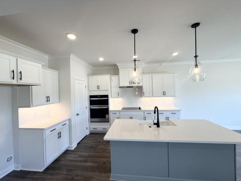 1933 Hildebrand Lane Columbia TN 38401