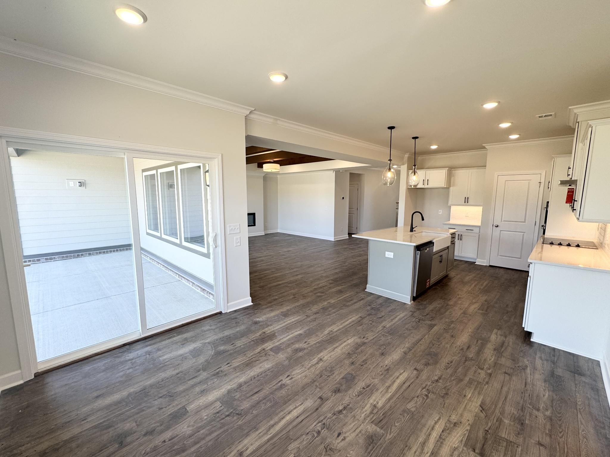 1933 Hildebrand Lane Columbia TN 38401