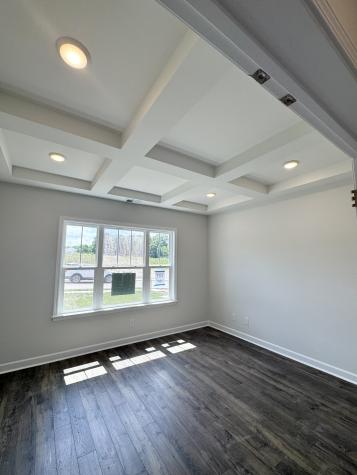 1933 Hildebrand Lane Columbia TN 38401