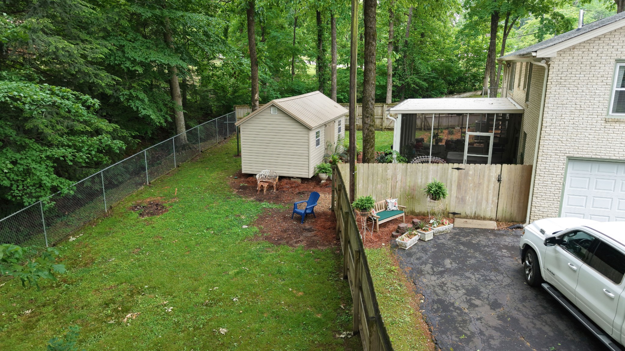 100 Canary Drive Dickson TN 37055