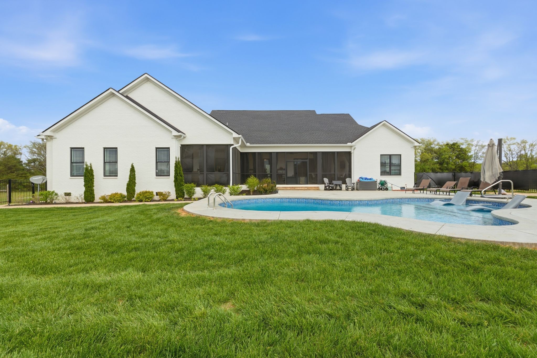 8516 Lowe Christiana Road Christiana TN 37037