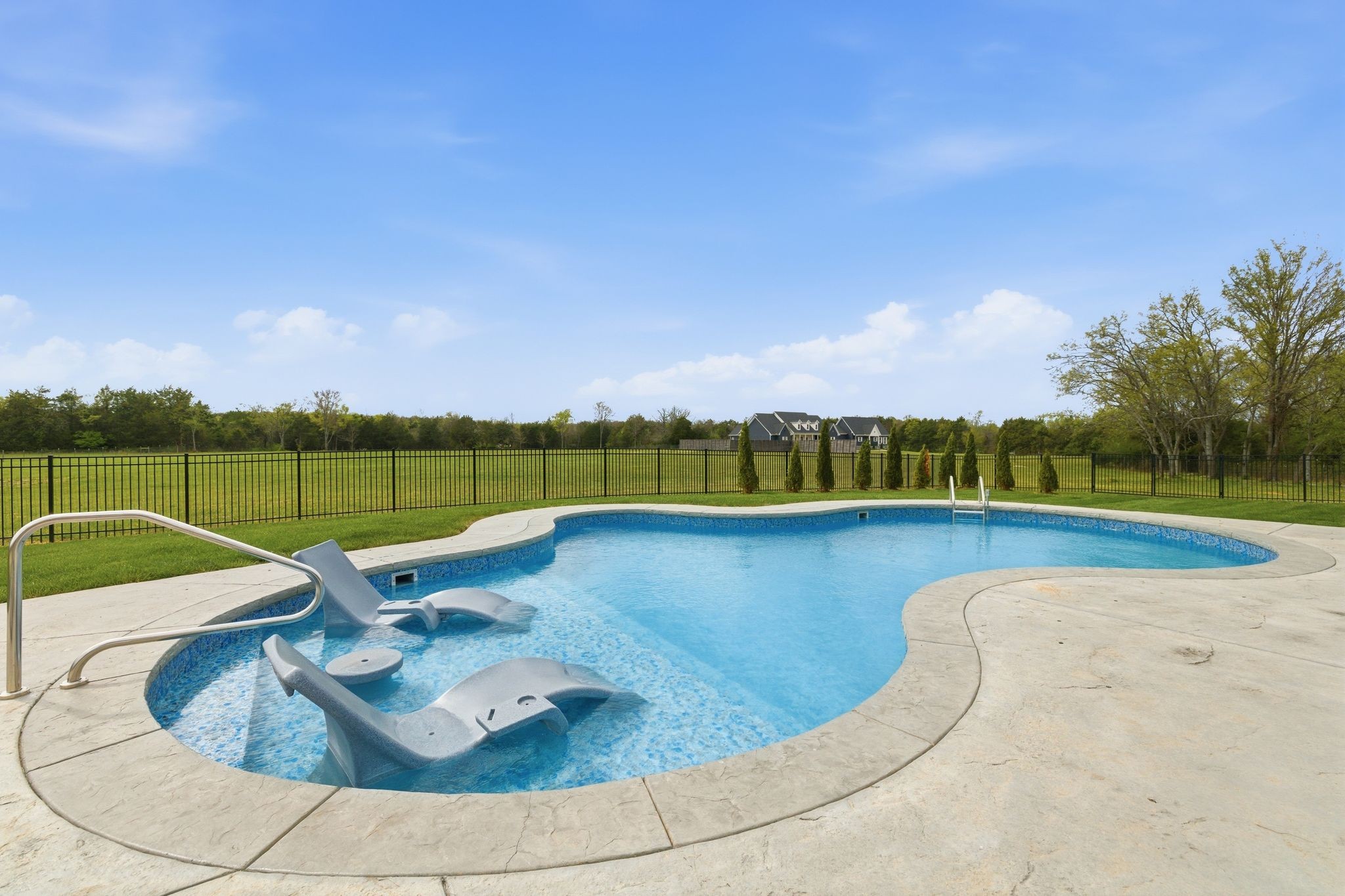 8516 Lowe Christiana Road Christiana TN 37037