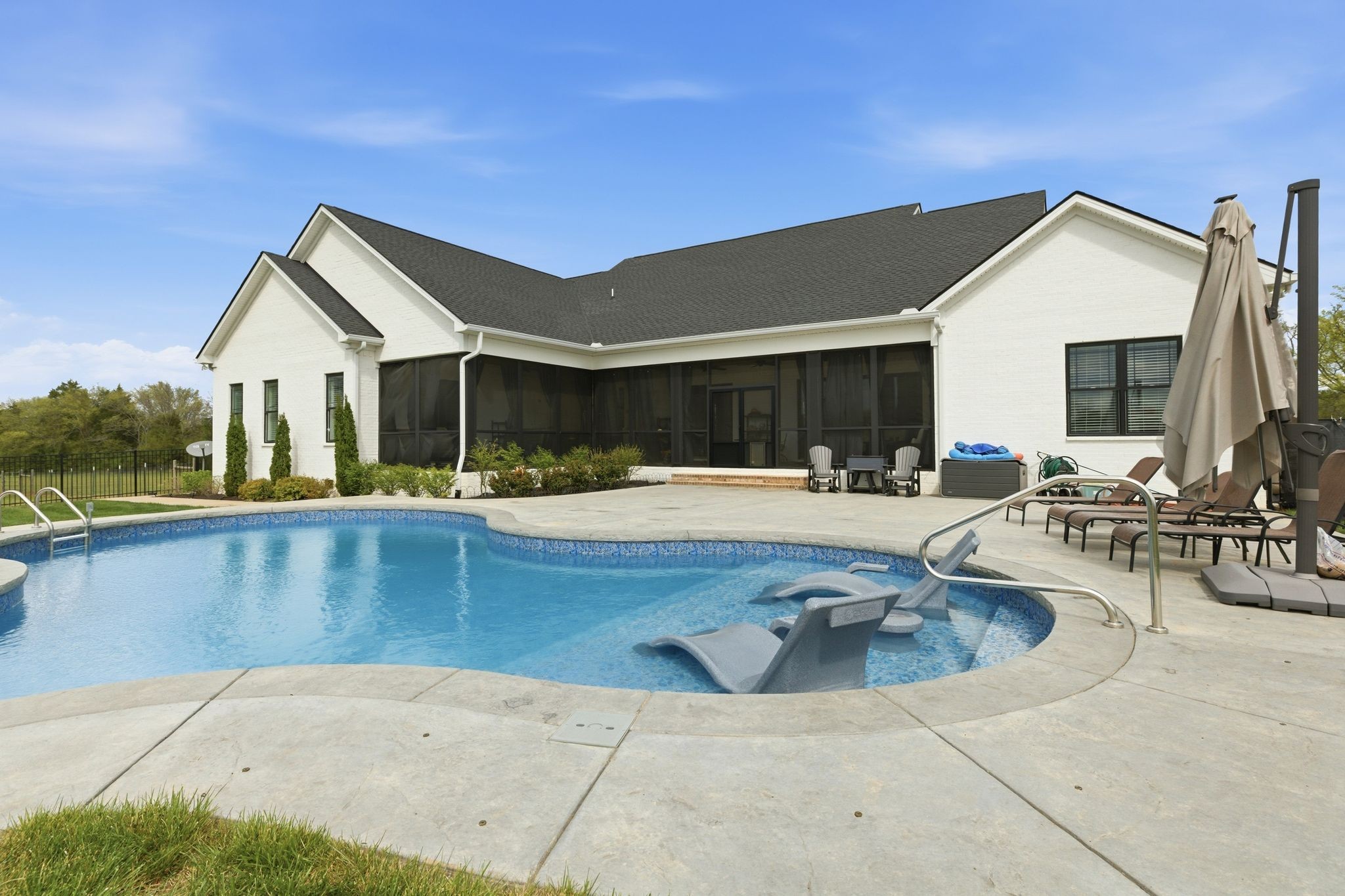 8516 Lowe Christiana Road Christiana TN 37037
