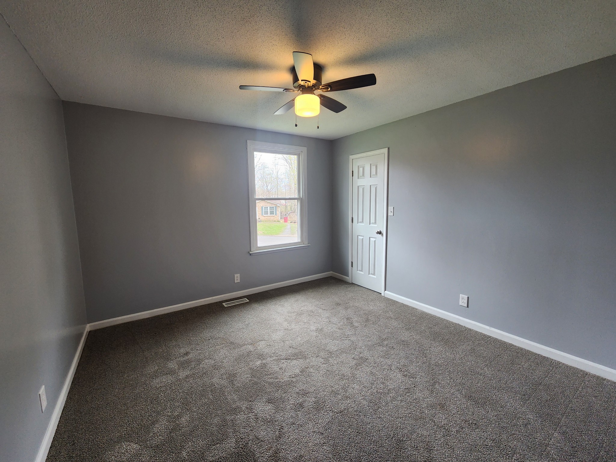 403 Louise Lane Clarksville TN 37042