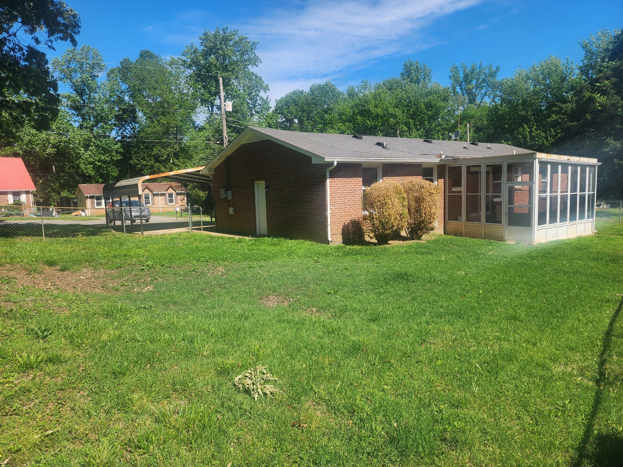 403 Louise Lane Clarksville TN 37042