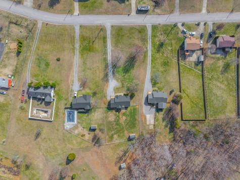 1085 Heatherwood Road Pleasant View TN 37146