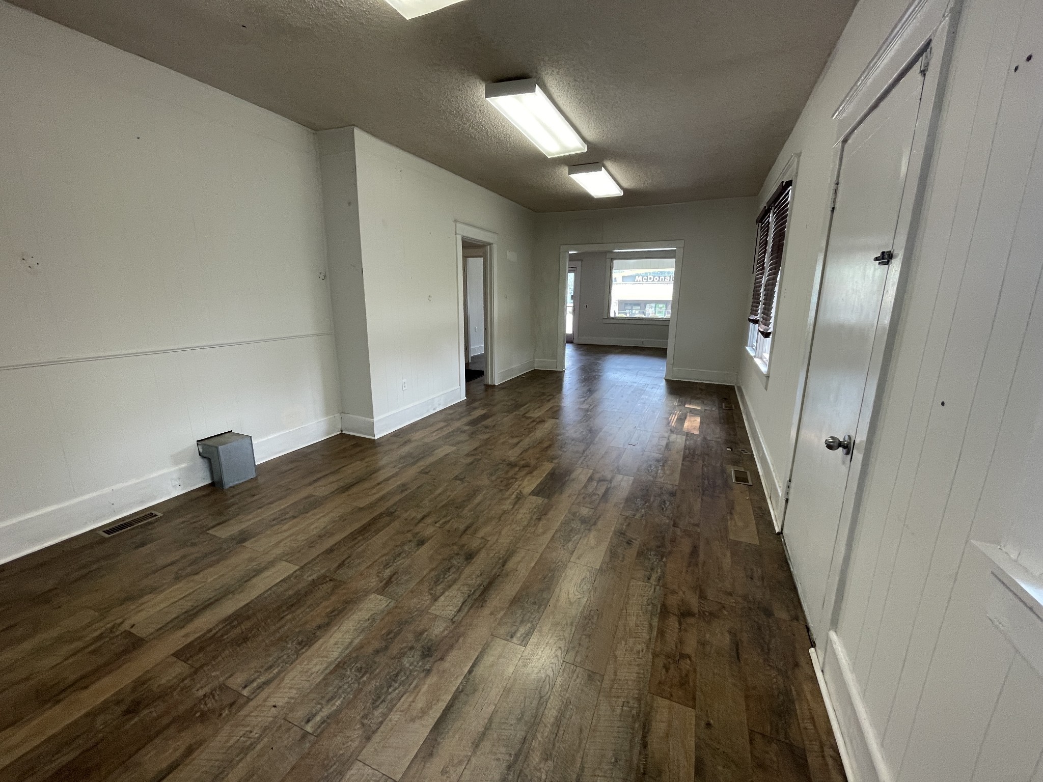 312 W Main Street Waverly TN 37185
