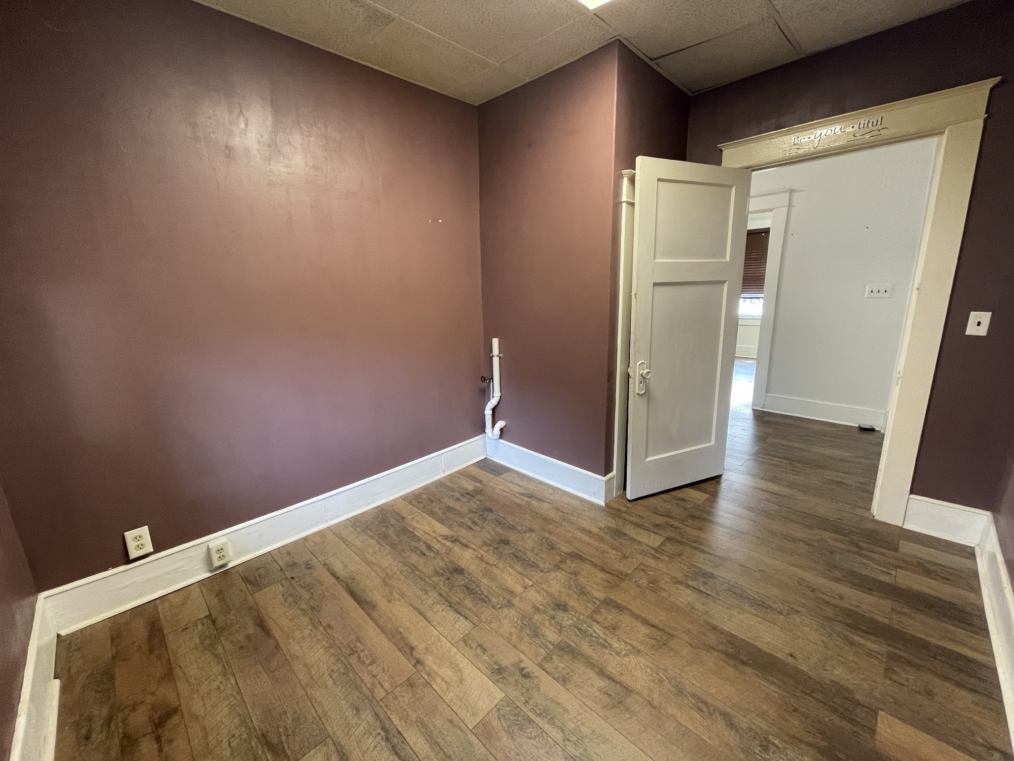 312 W Main Street Waverly TN 37185