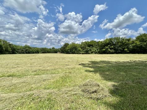 2 Hatchett Hollow Road Cornersville TN 37047