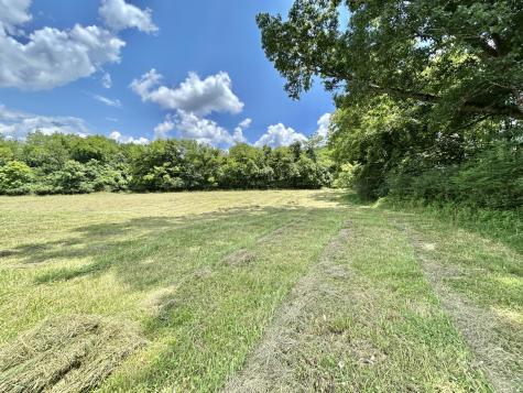 2 Hatchett Hollow Road Cornersville TN 37047