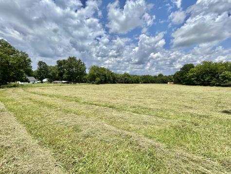 2 Hatchett Hollow Road Cornersville TN 37047