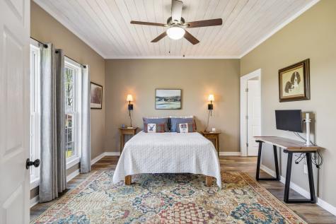 4341 Marlowe Road Williamsport TN 38487