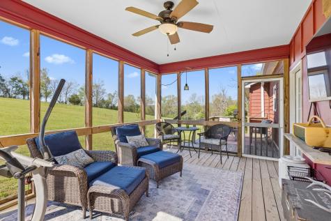 4341 Marlowe Road Williamsport TN 38487