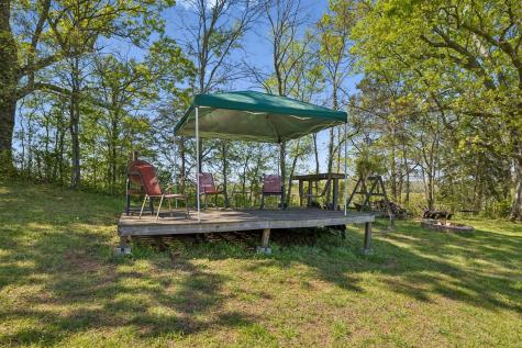 4341 Marlowe Road Williamsport TN 38487
