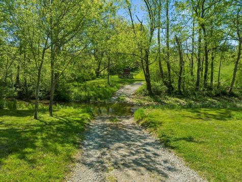 4341 Marlowe Road Williamsport TN 38487