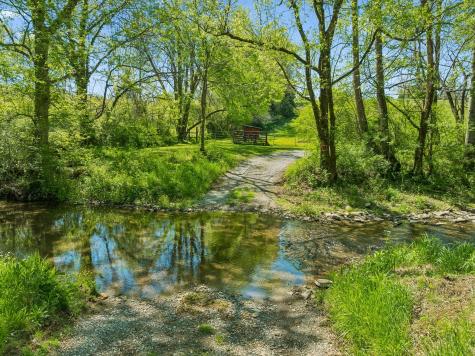 4341 Marlowe Road Williamsport TN 38487