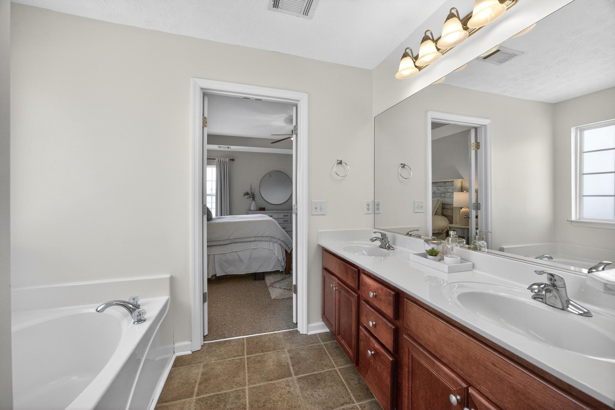 102 Latham Court Hendersonville TN 37075
