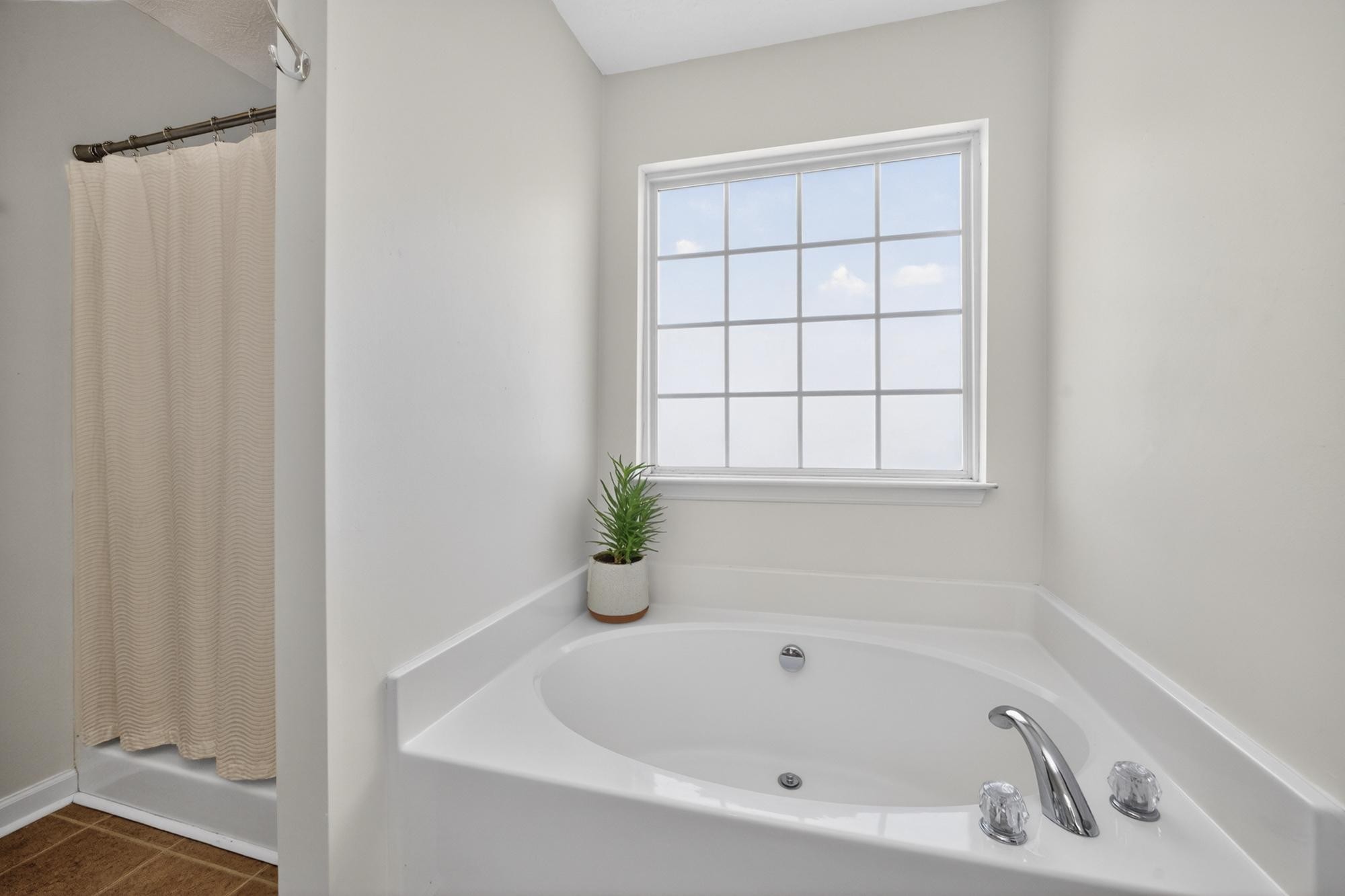 102 Latham Court Hendersonville TN 37075