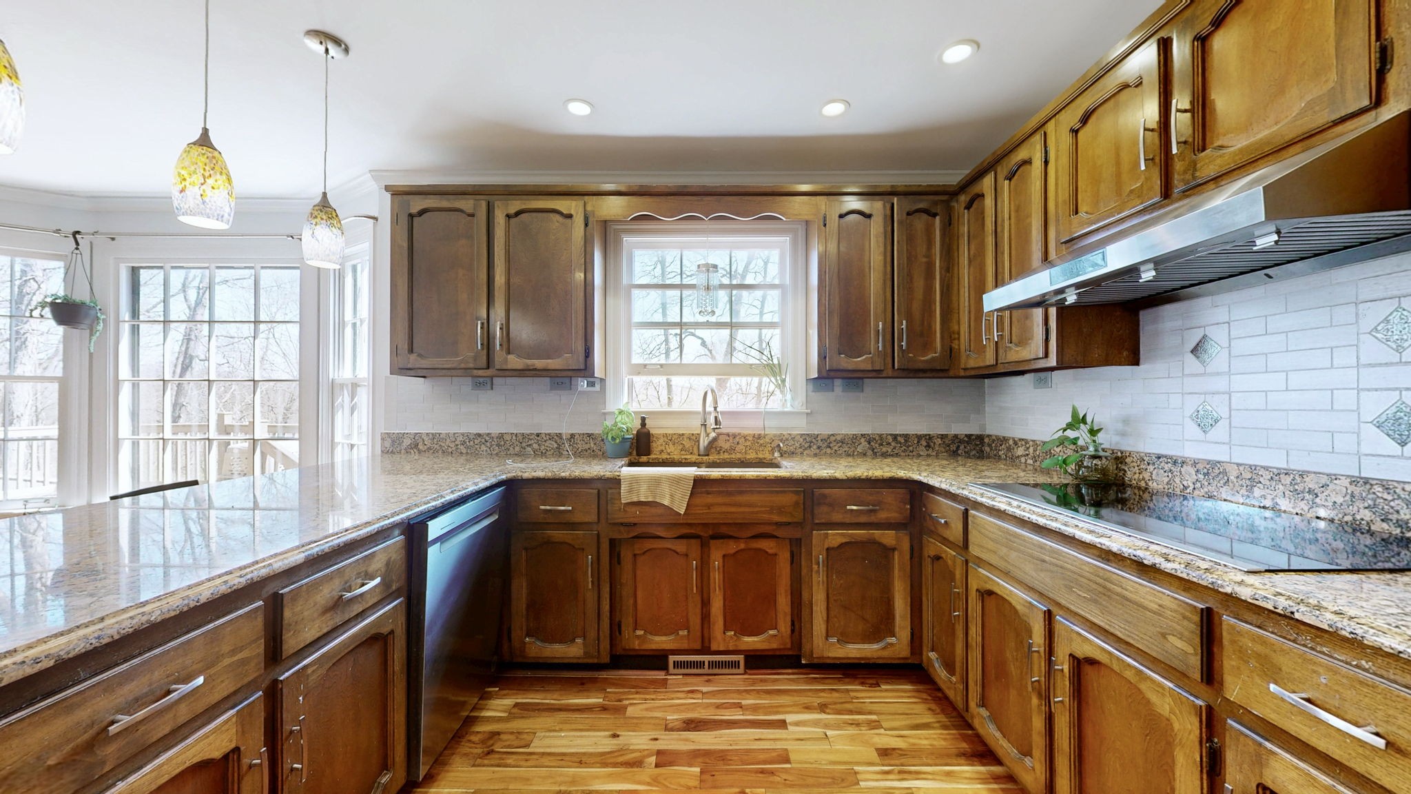 808 Shady Bluff Trail Clarksville TN 37043