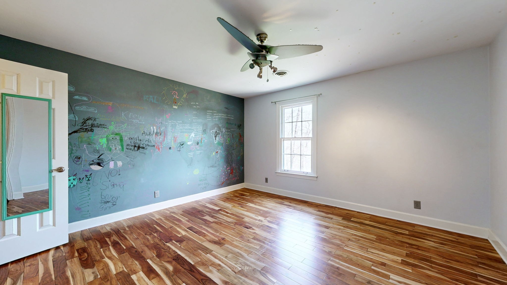 808 Shady Bluff Trail Clarksville TN 37043