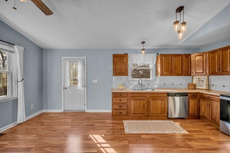 1006 Twin Oaks Drive White Bluff TN 37187
