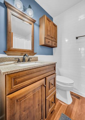 1006 Twin Oaks Drive White Bluff TN 37187
