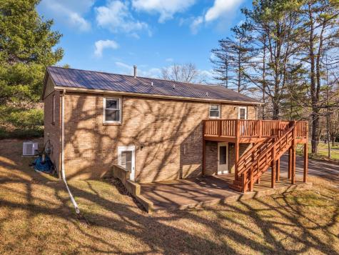 1006 Twin Oaks Drive White Bluff TN 37187