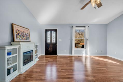 1006 Twin Oaks Drive White Bluff TN 37187