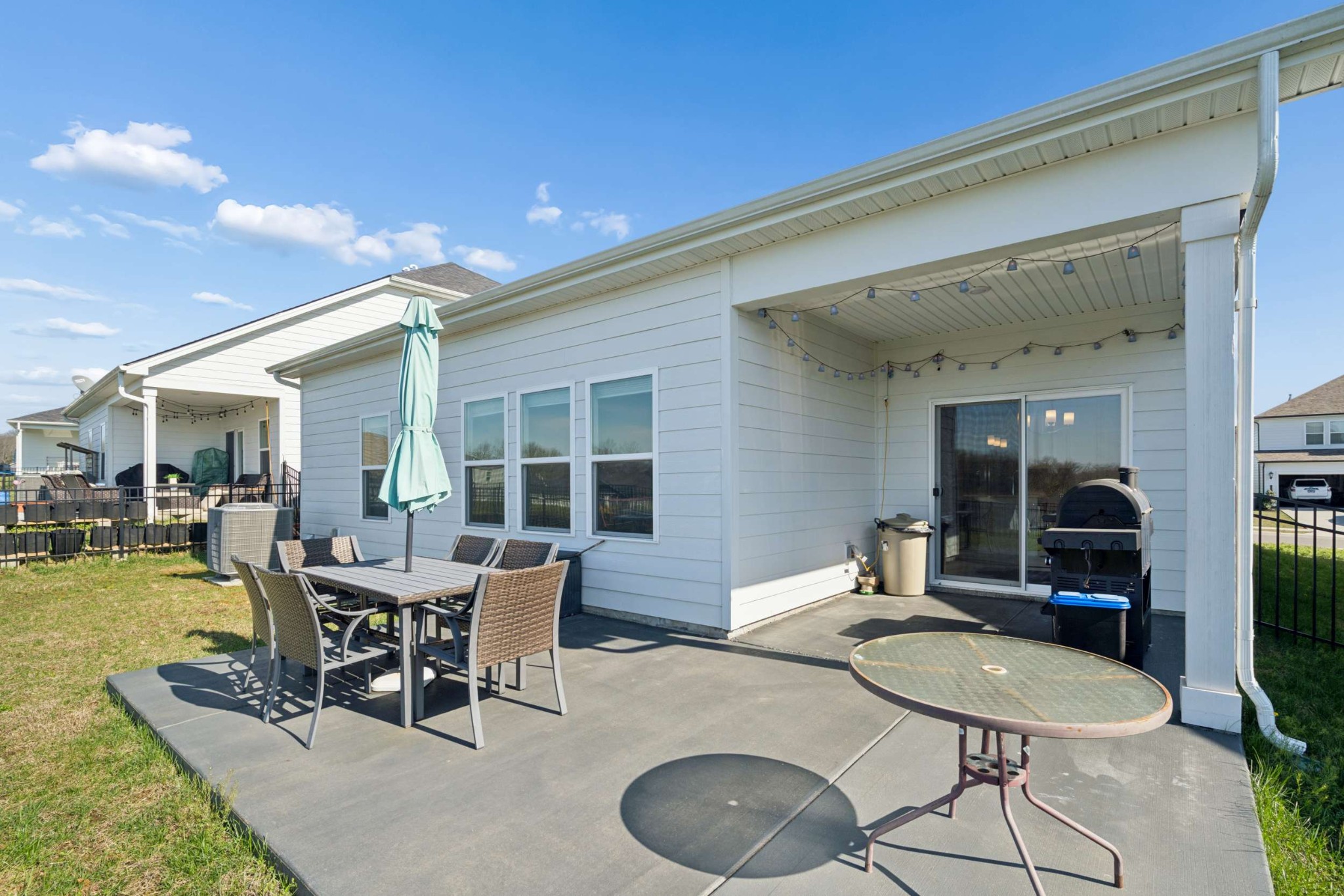 1237 Dutch Peak Lebanon TN 37090