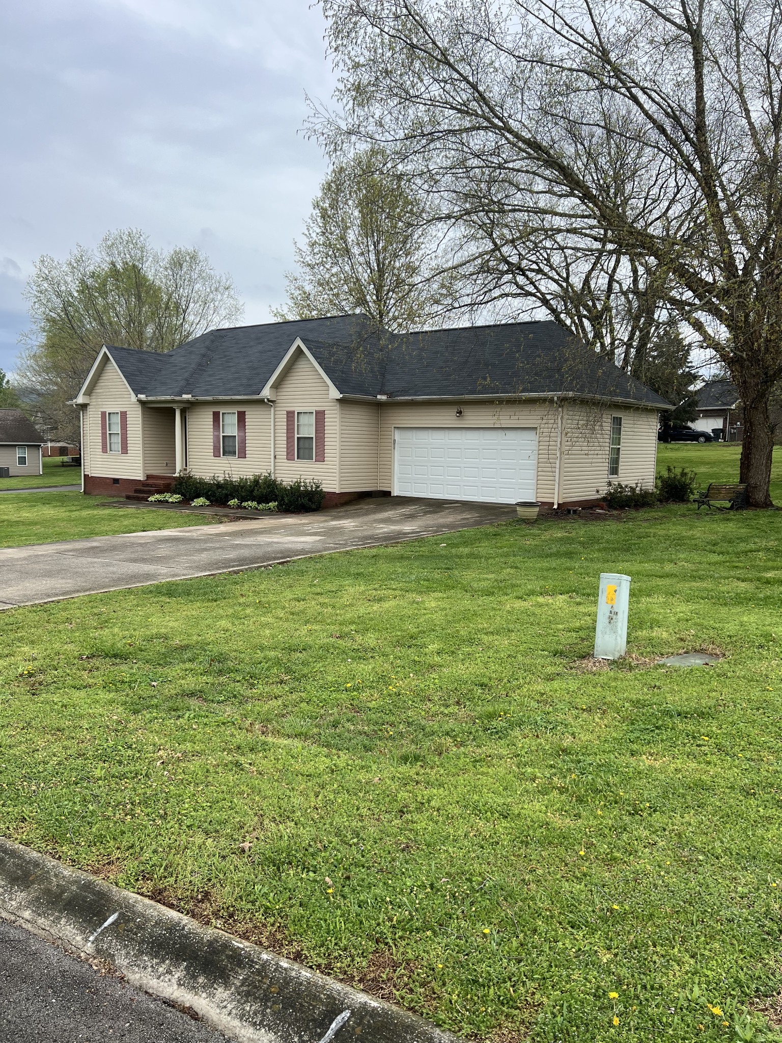 110 Creek Lane Mcminnville TN 37110