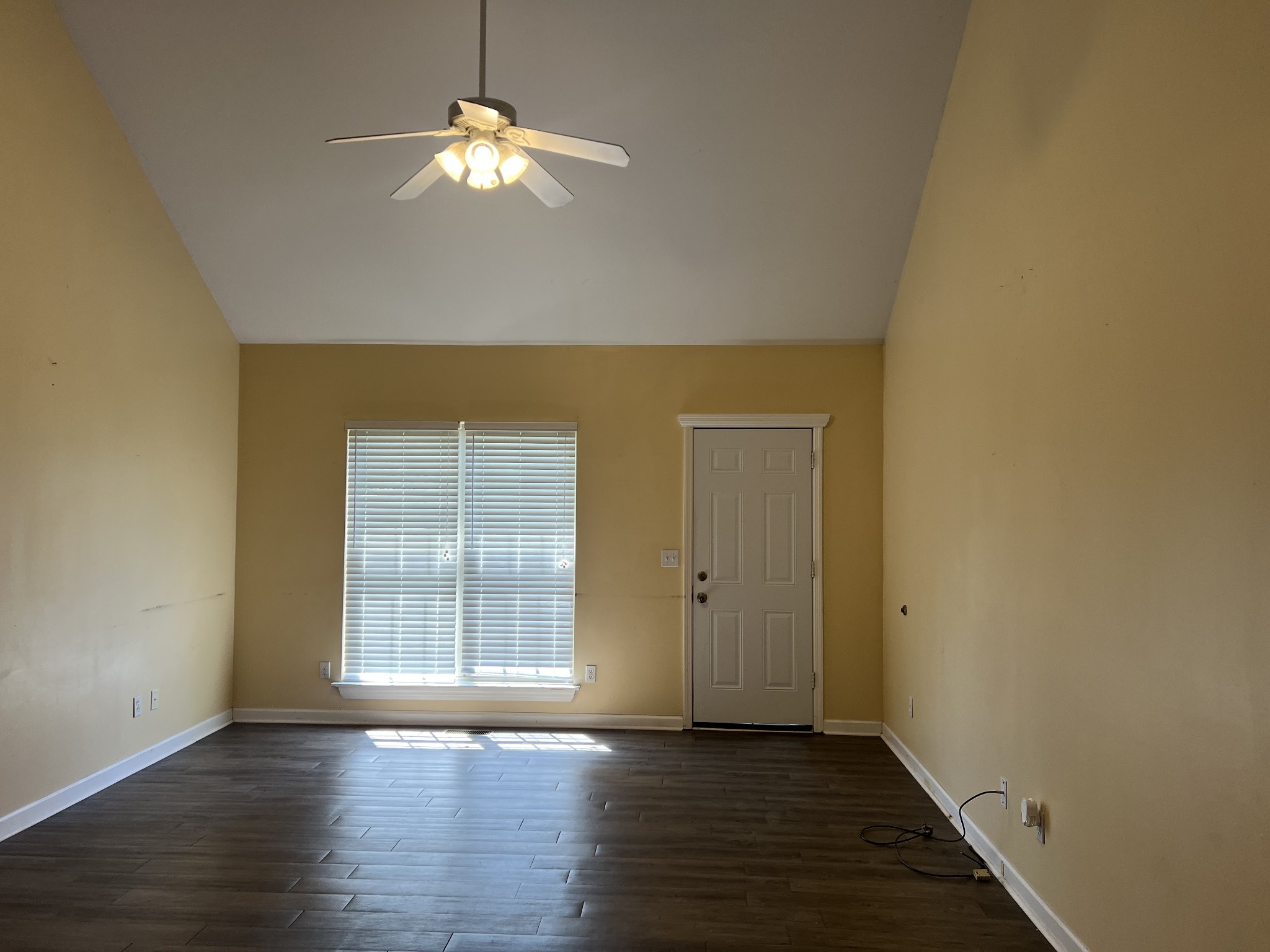 110 Creek Lane Mcminnville TN 37110