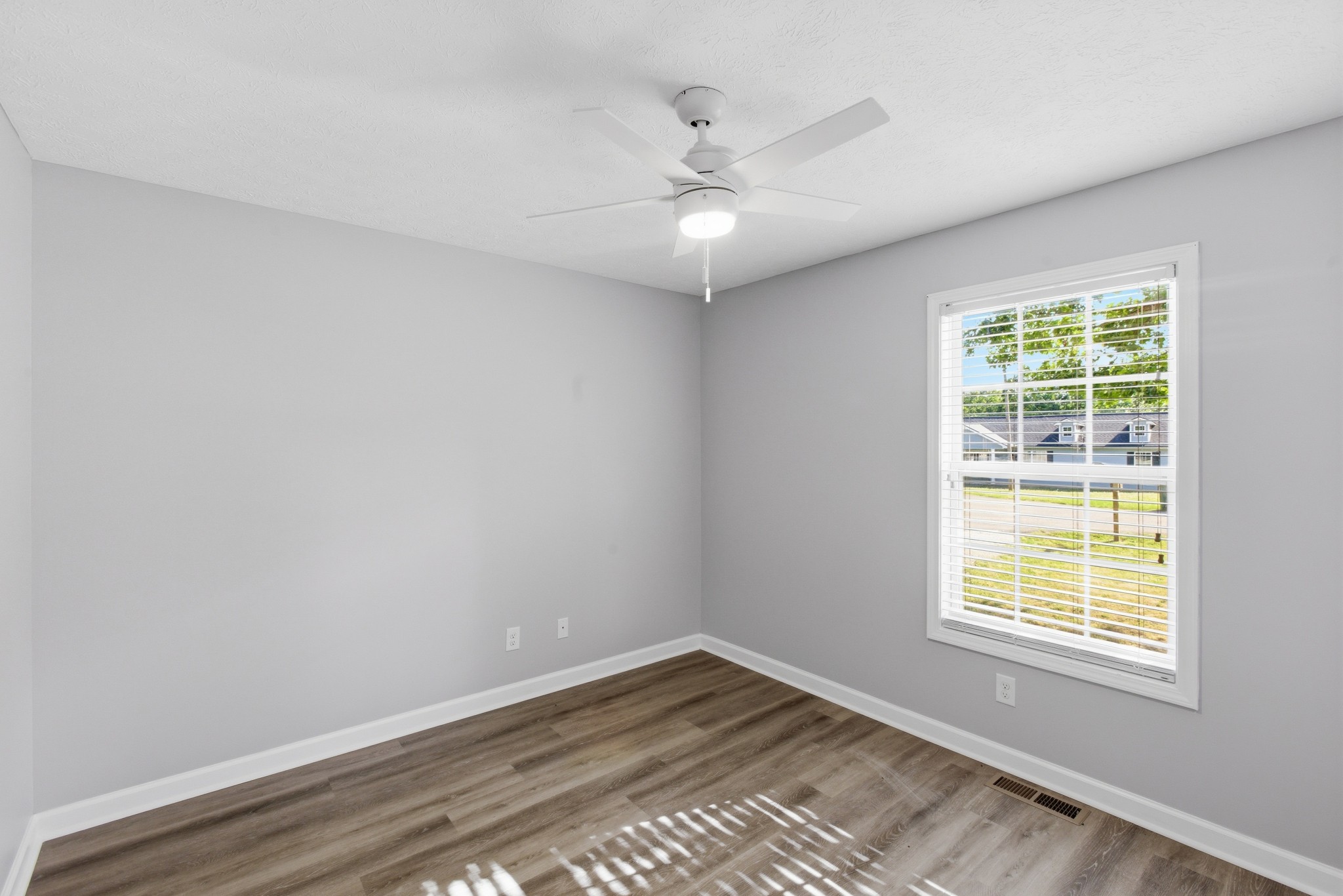 45 Bill Court Waverly TN 37185