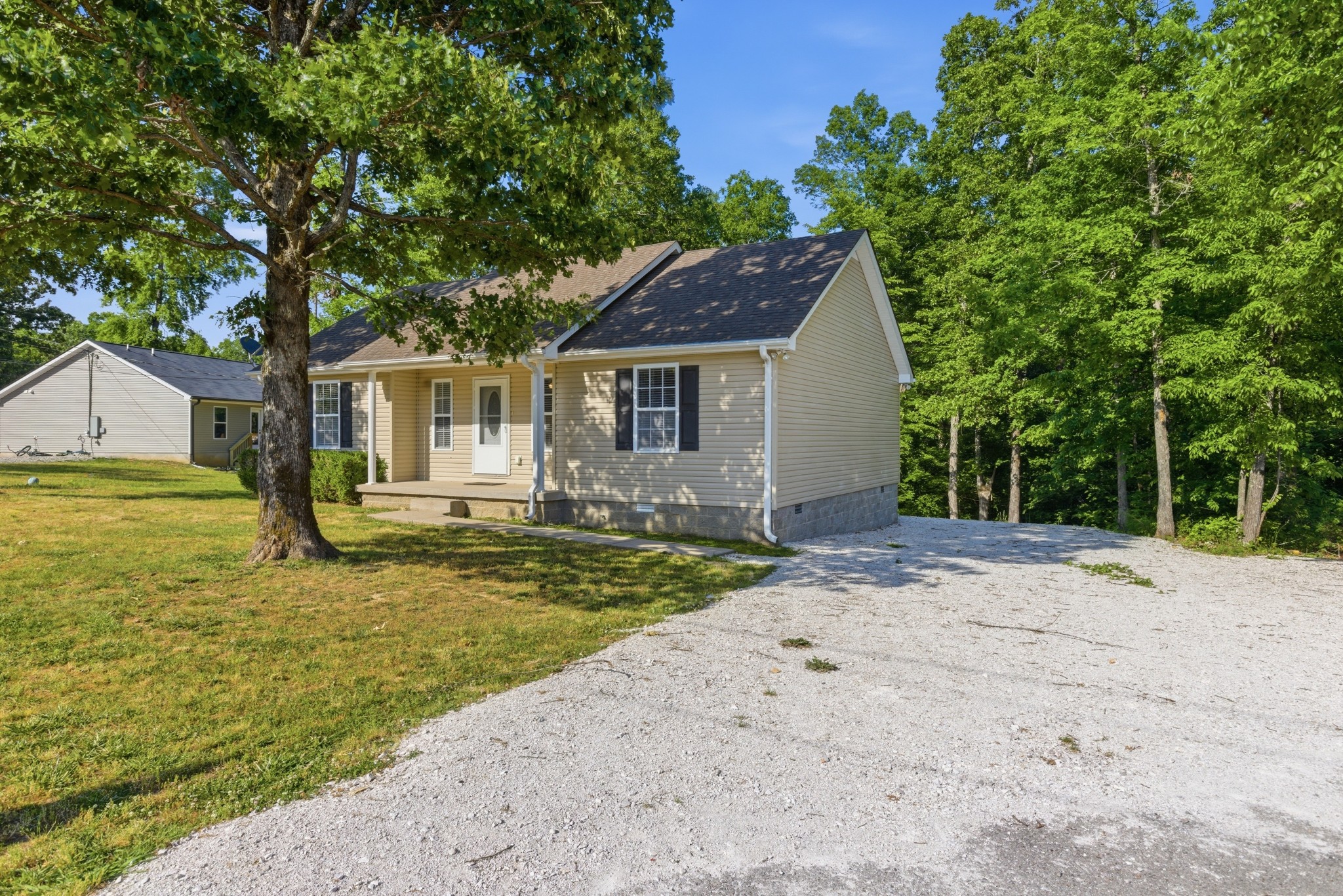 45 Bill Court Waverly TN 37185