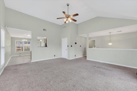 631 Hidden Valley Drive Clarksville TN 37040