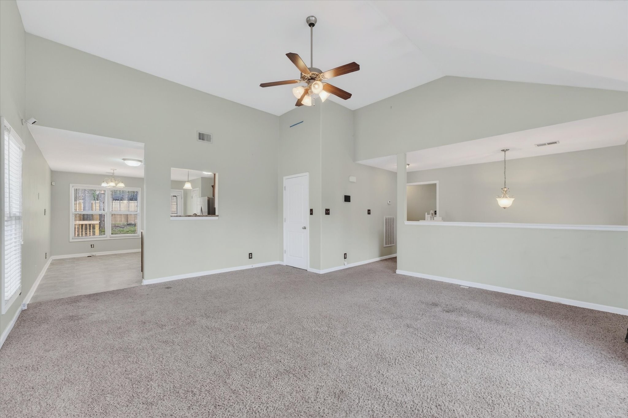 631 Hidden Valley Drive Clarksville TN 37040