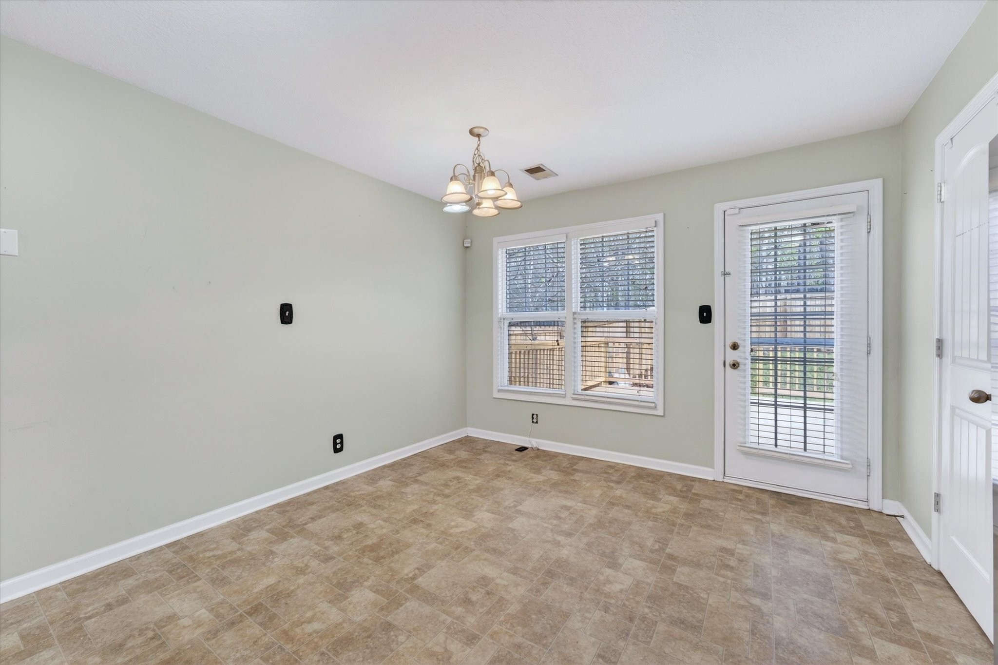 631 Hidden Valley Drive Clarksville TN 37040