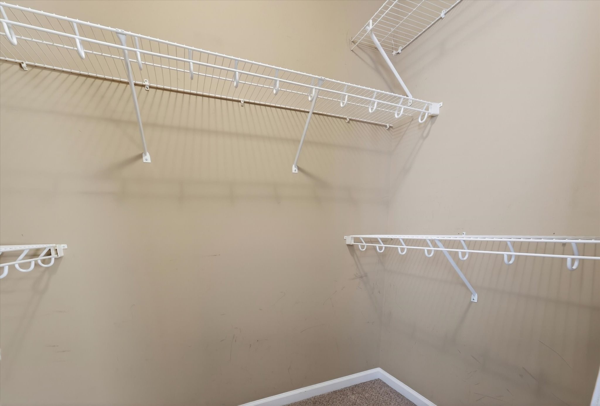 631 Hidden Valley Drive Clarksville TN 37040