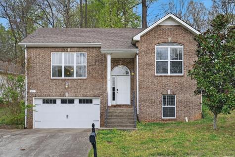 631 Hidden Valley Drive Clarksville TN 37040