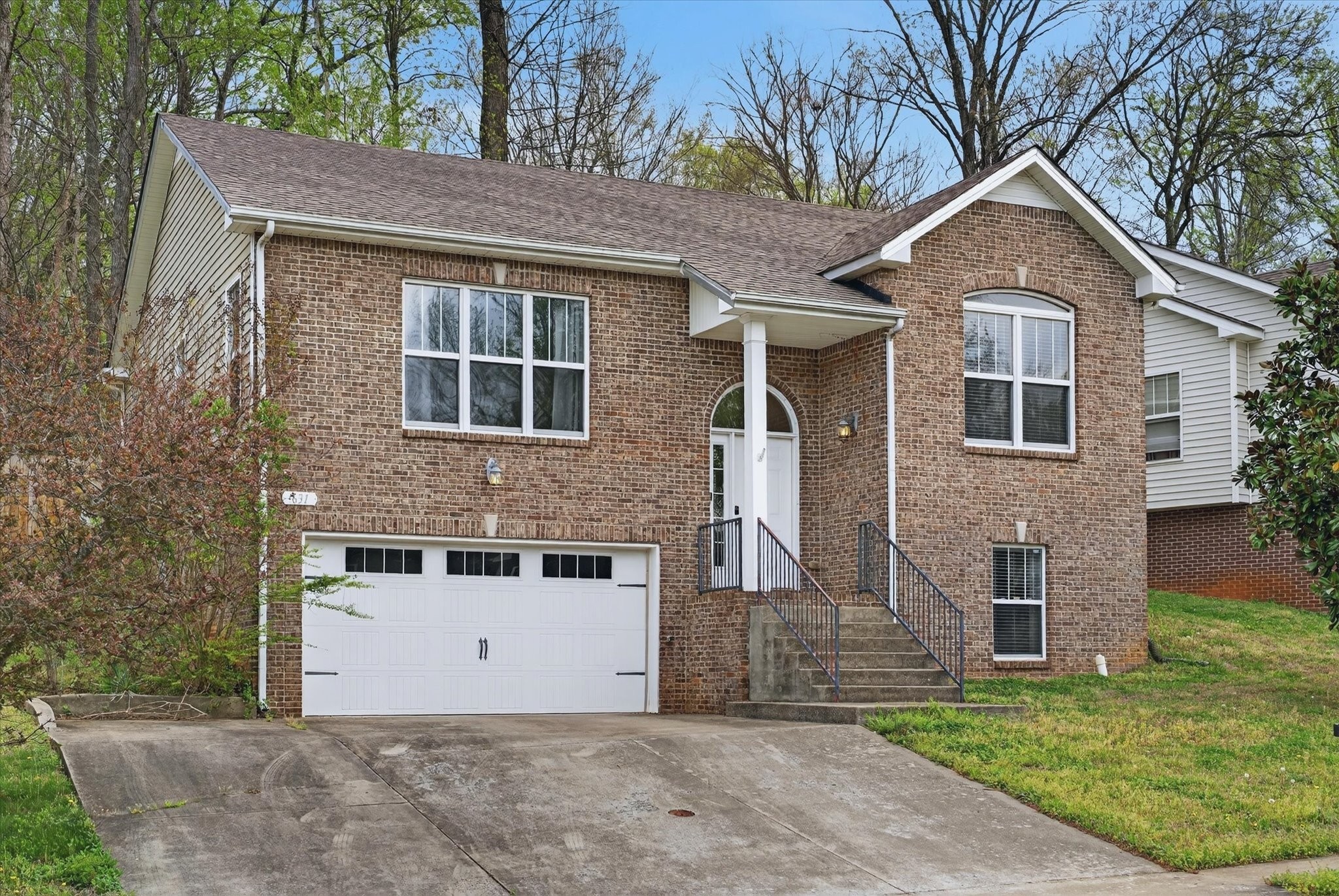 631 Hidden Valley Drive Clarksville TN 37040