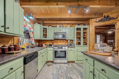 154 Whitetail Lane Belvidere TN 37306