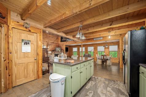 154 Whitetail Lane Belvidere TN 37306