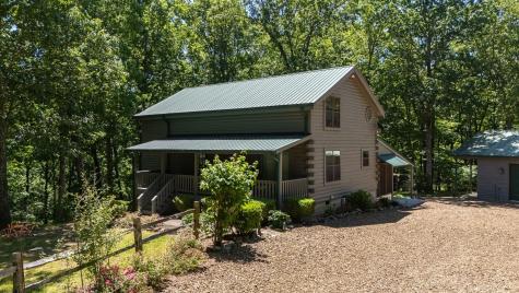 154 Whitetail Lane Belvidere TN 37306