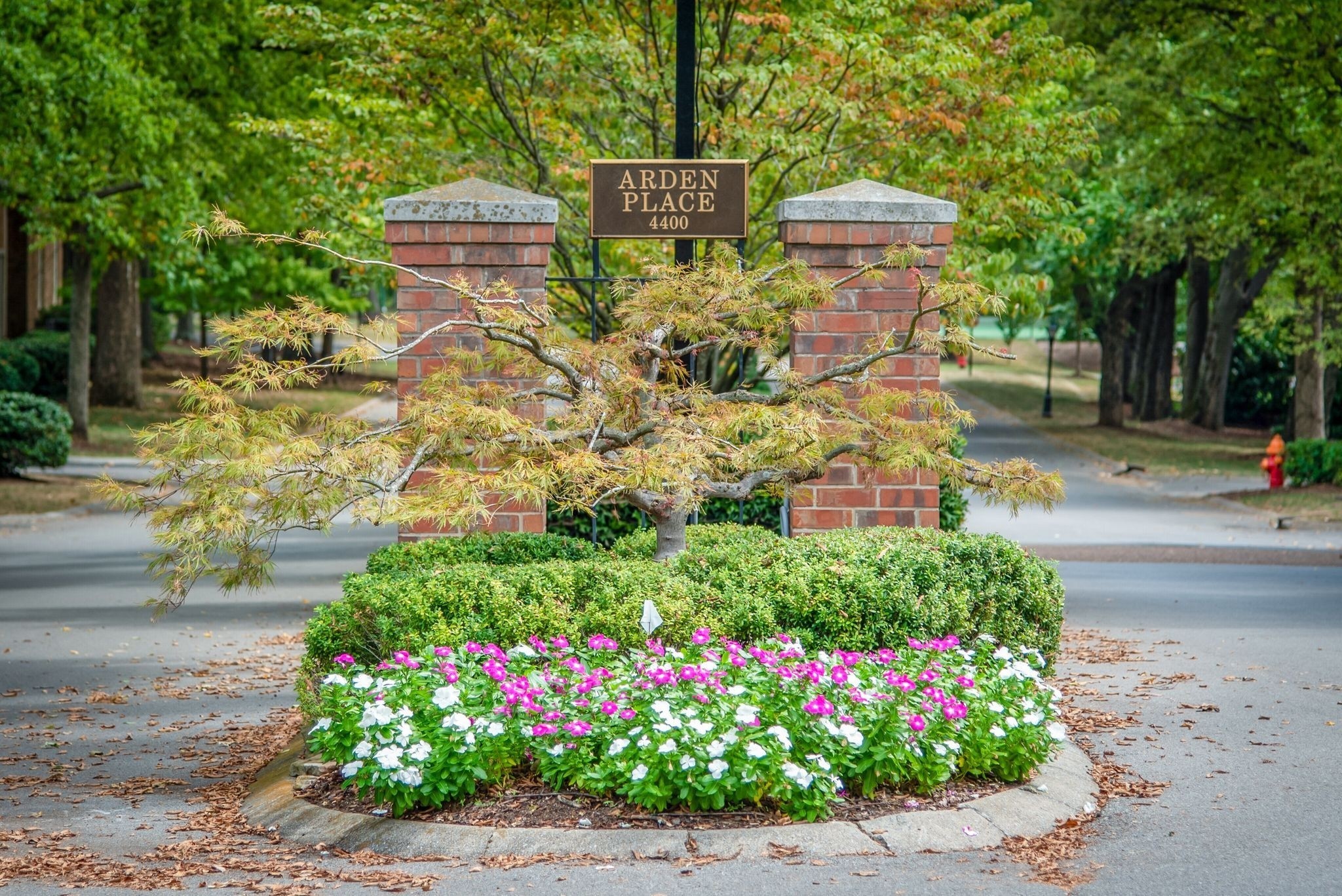 4400 Belmont Park Terrrace Nashville TN 37215