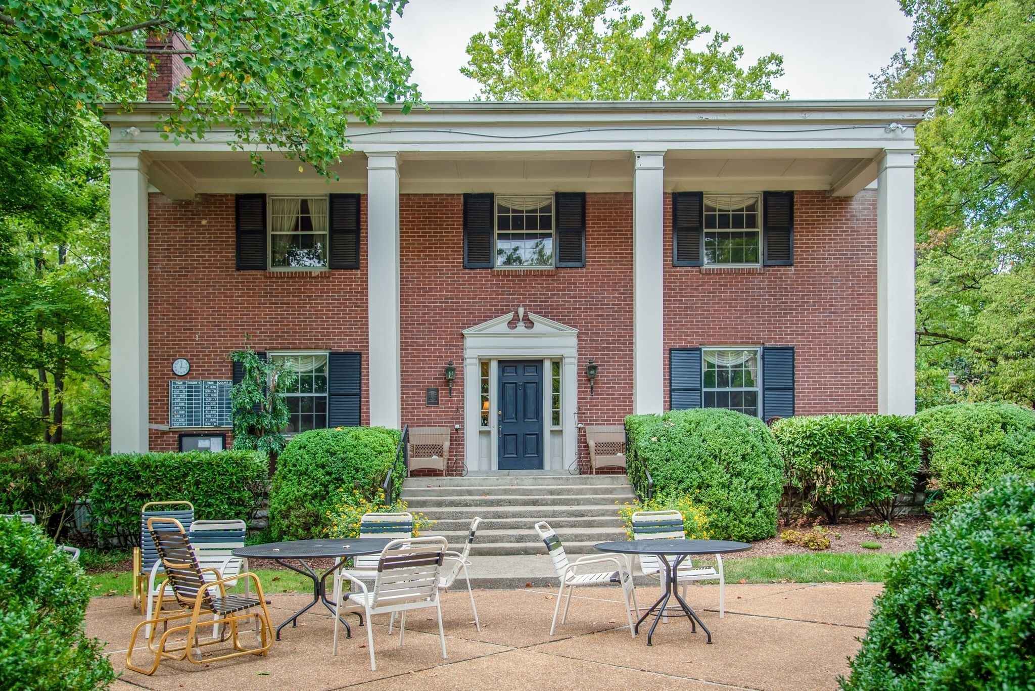 4400 Belmont Park Terrrace Nashville TN 37215