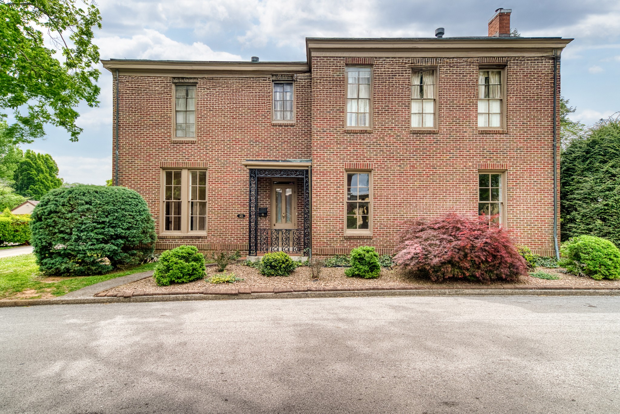 301 W 6th Street Russellville KY 42276